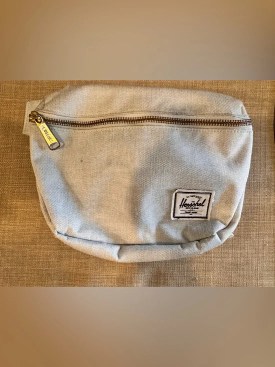 Herschel Supply Company Settlement Hip Pack - Light Cream - Picture 2 of 5